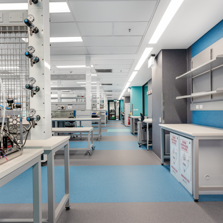 FARA - UQ Bilsustainability Hub Completion-16_Photoshopped